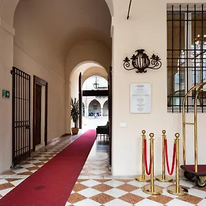 Bonacolsi Collection Affittacamere Mantova