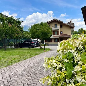 https://casa-mimosa-domaso.it-lombardy.com